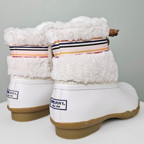 Sperry Women's Saltwater Sherpa Duck Boot Rain Boot, Rainbow Ivory 7.5 - Picture 9 of 15